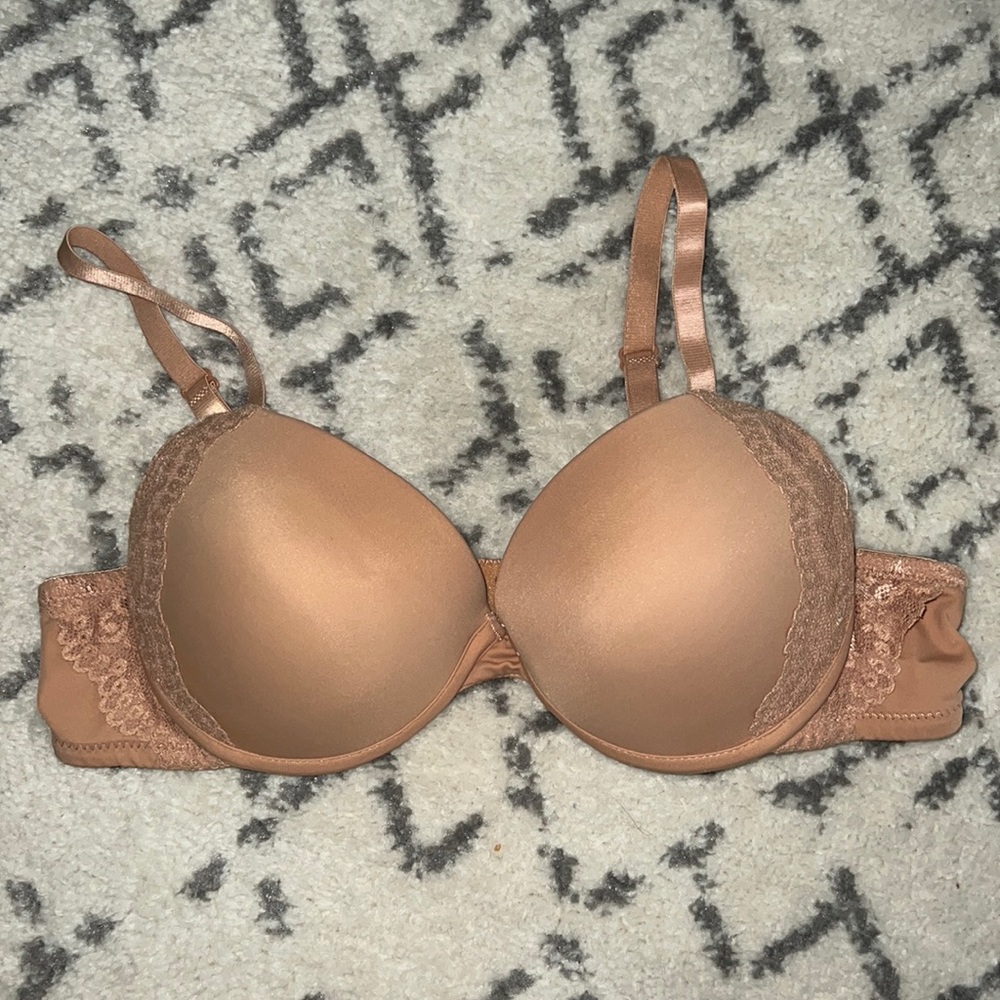 Mopas 36B Push Up Bra with Lace and Underwire